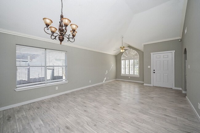 Building Photo - 6607 W T C Jester Blvd