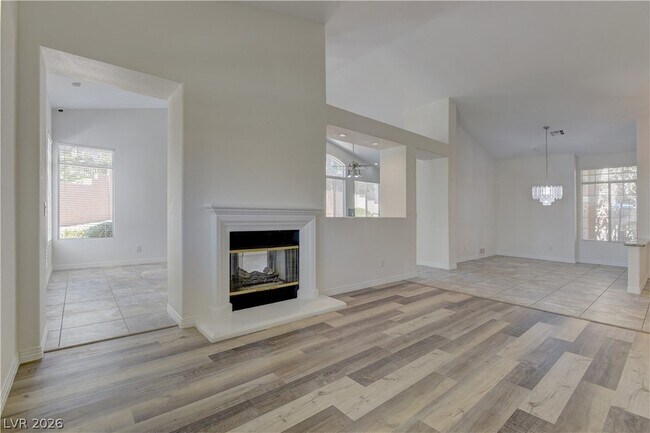 Building Photo - 8437 Willowleaf Ct
