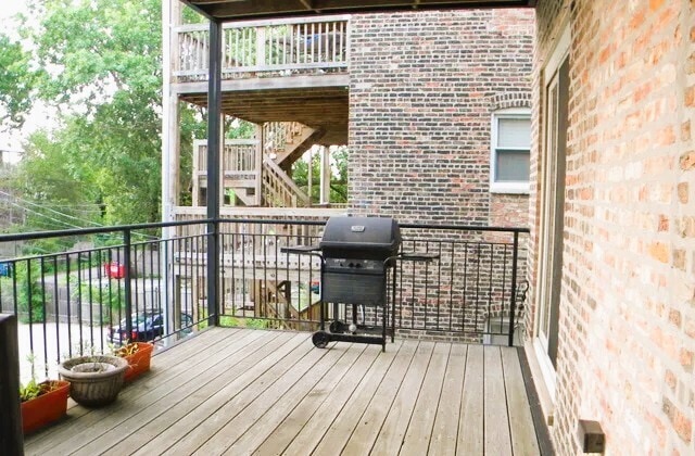 Building Photo - 5336 S Prairie Ave