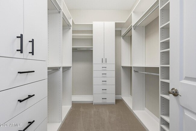 Building Photo - 5113 N 207th Dr