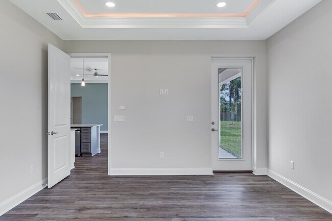 Building Photo - 5 Eastvue Pl