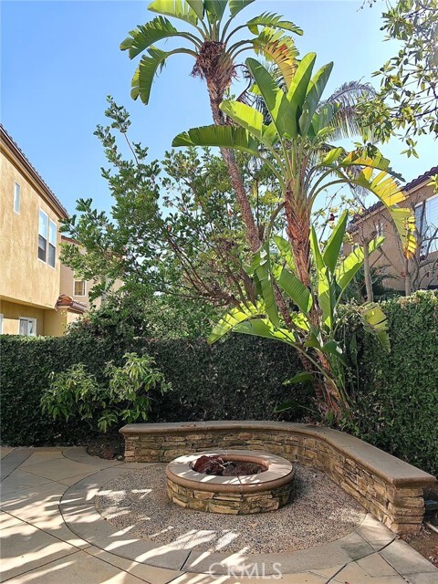 Building Photo - 11 Carmichael