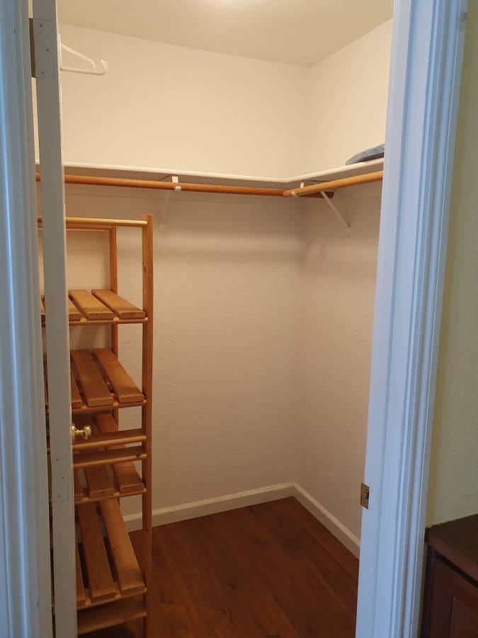 Building Photo - 2876 Falcon Ct