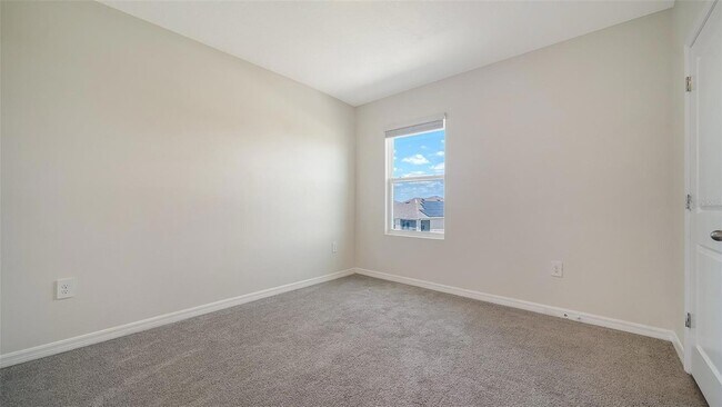Building Photo - 12732 Lateral Root Dr
