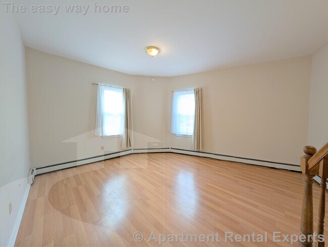 Primary Photo - 288 Prospect St