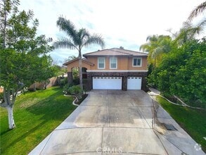 Building Photo - 3051 Portola St