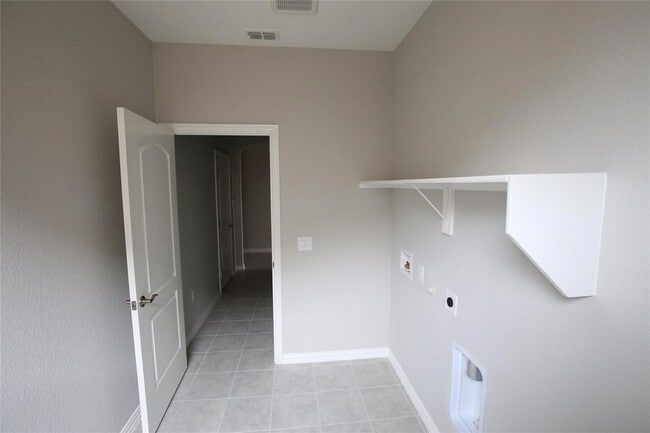 Building Photo - 15142 Rosario Rd