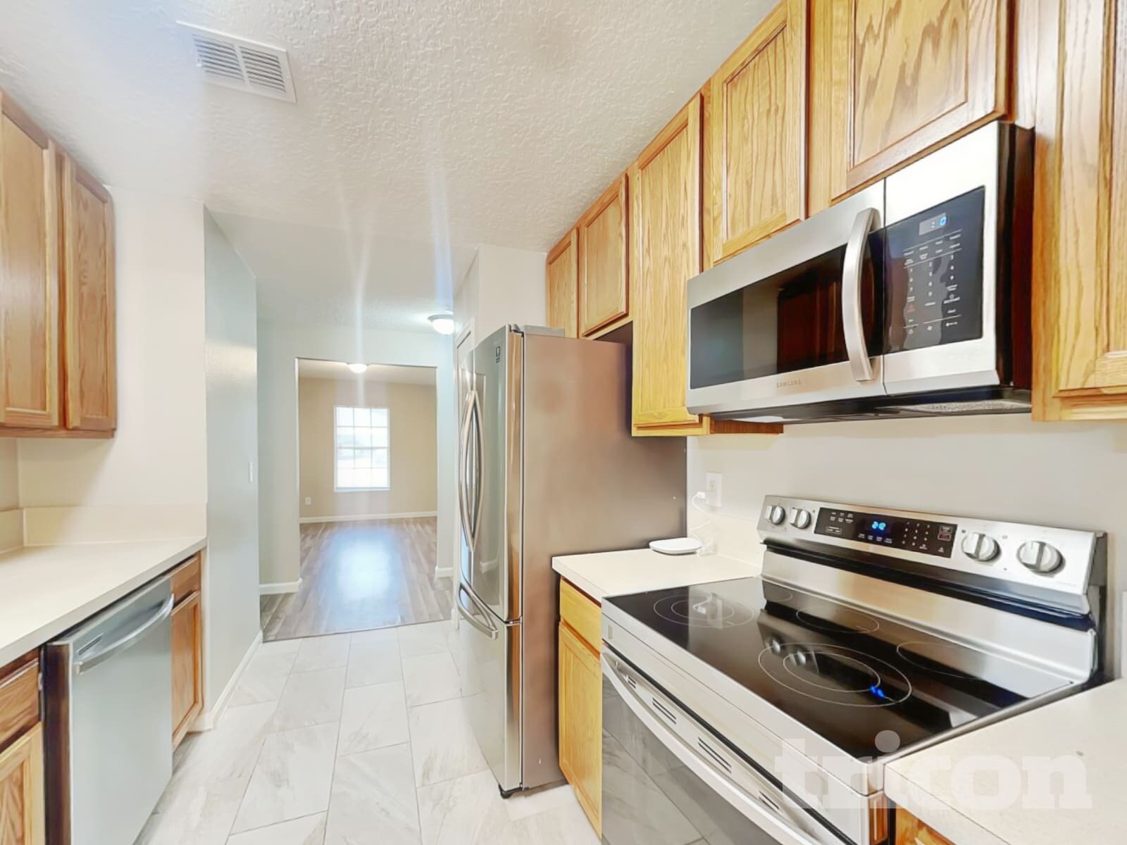 Building Photo - 13 Slocum Path