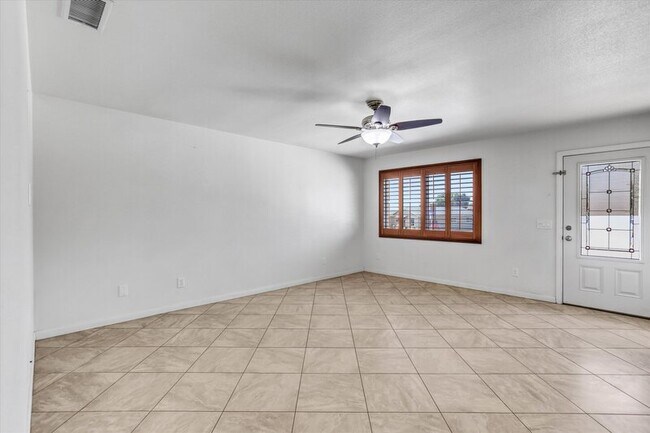 Building Photo - 2683 Caulfield Dr