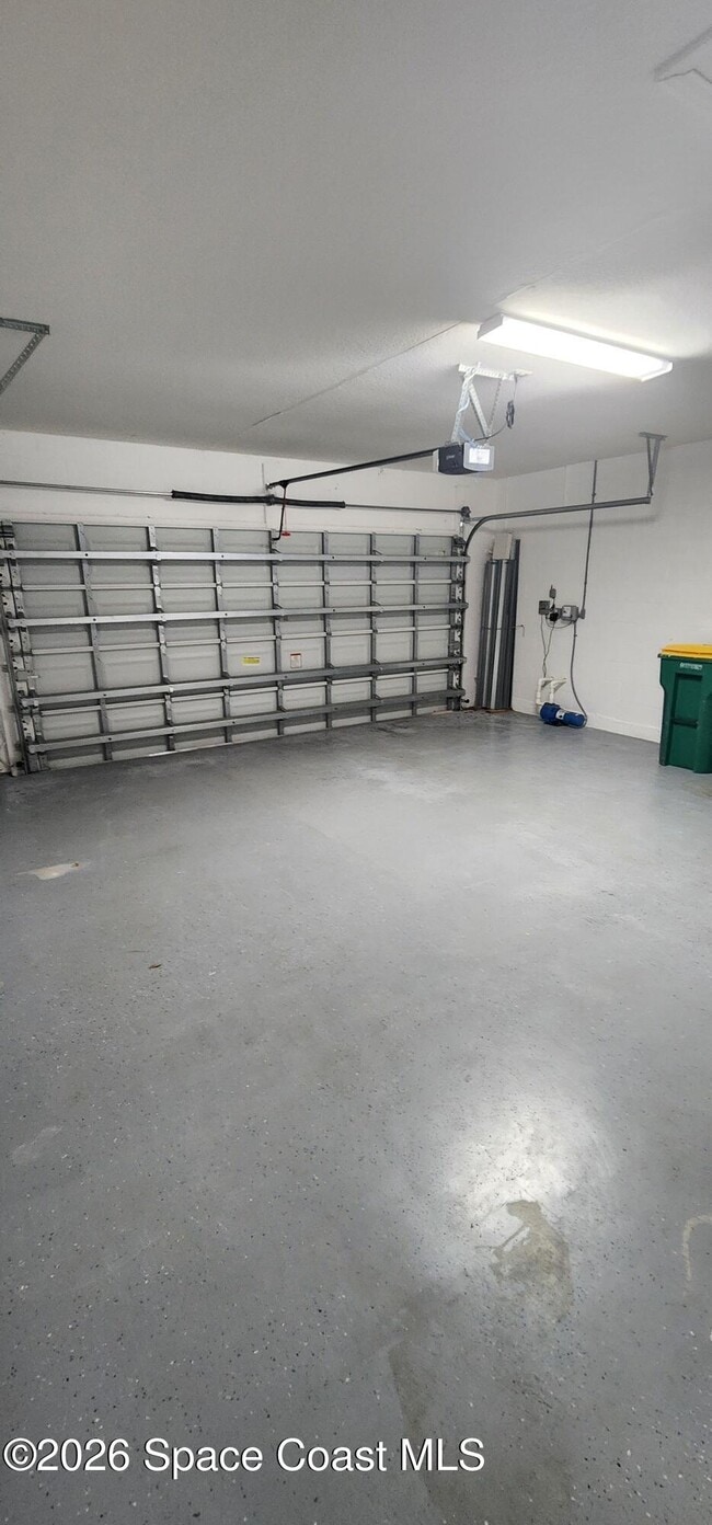 Building Photo - 1957 Elkins Point