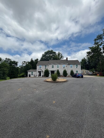 Building Photo - 13101 Brandywine Rd