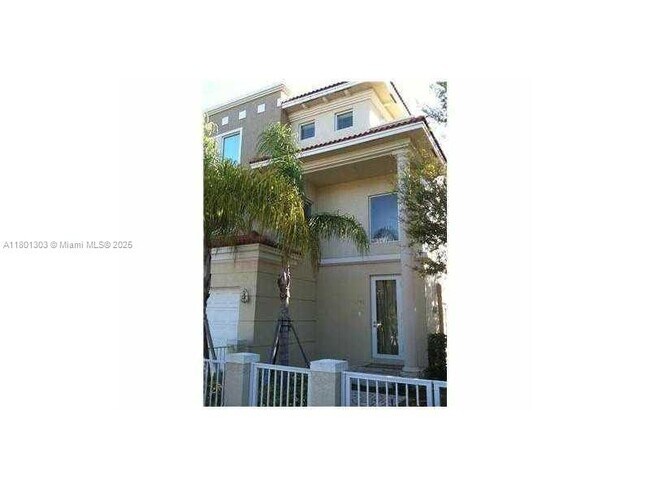 Primary Photo - 1740 N Dixie Hwy