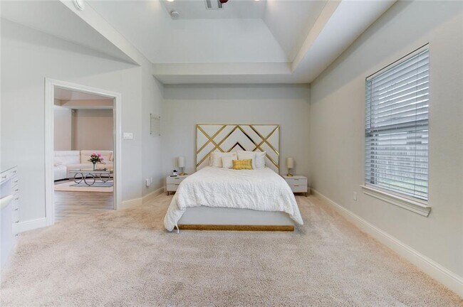 Building Photo - 3805 Shelby Cir