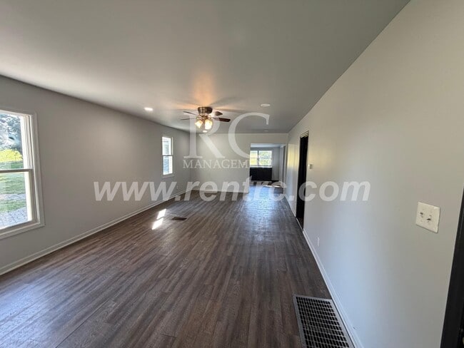 Building Photo - 17784 E 1200-N
