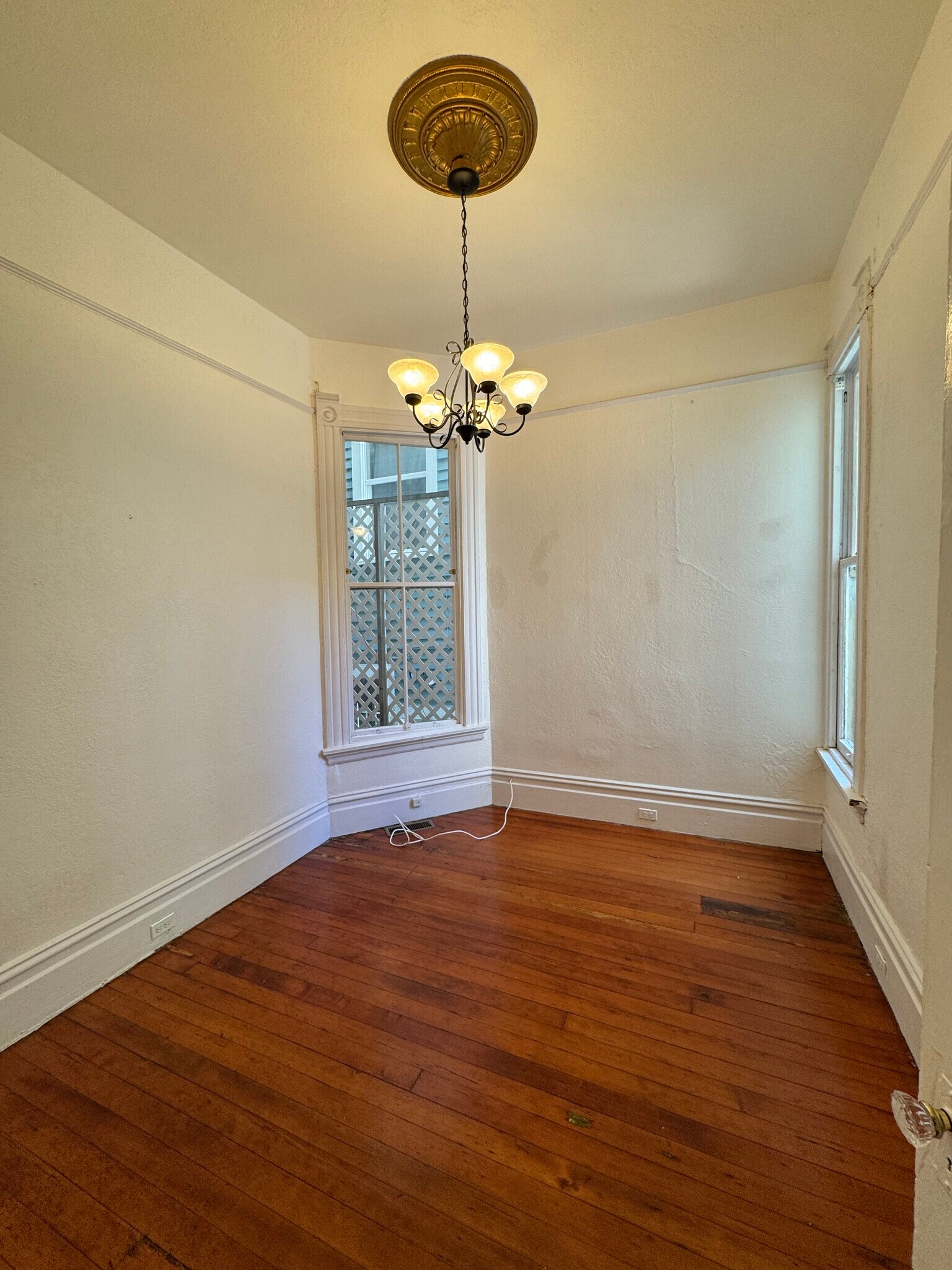 Building Photo - 3339 20th St