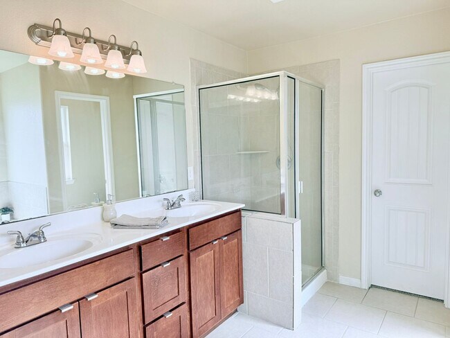 Building Photo - 2602 Camp Cooper Dr