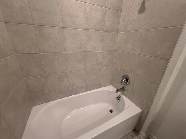 Building Photo - 2030 Shaggy Fisher Dr