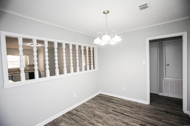 Building Photo - 4222 Zion St