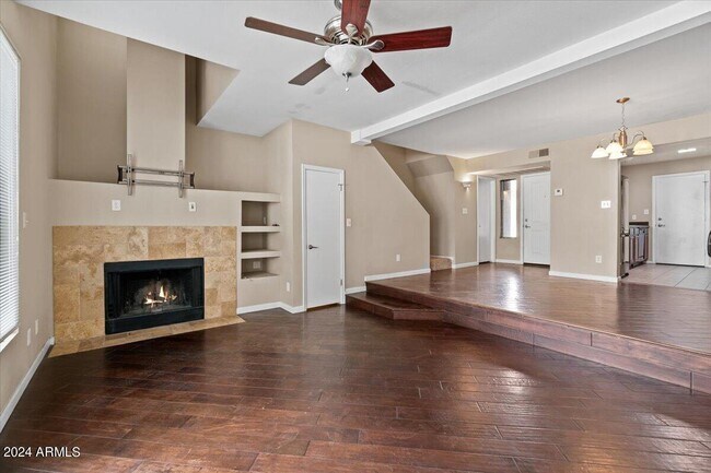 Building Photo - 10115 E Mountain View Rd