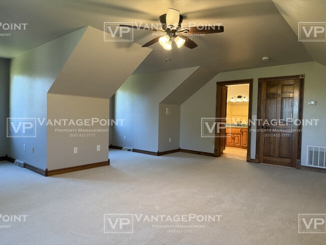 Building Photo - 3121 Squire Ct