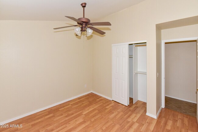 Building Photo - 1360 N Brentwood Pl