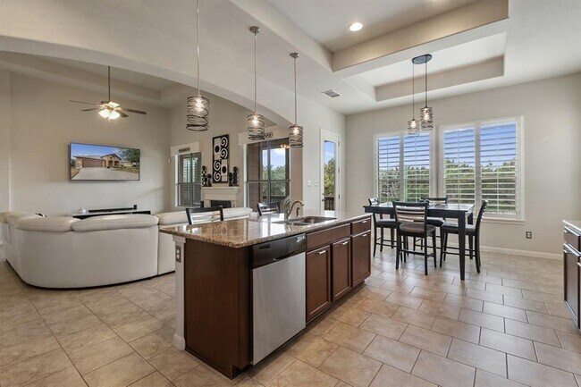 Building Photo - 2602 Lou Hollow Pl