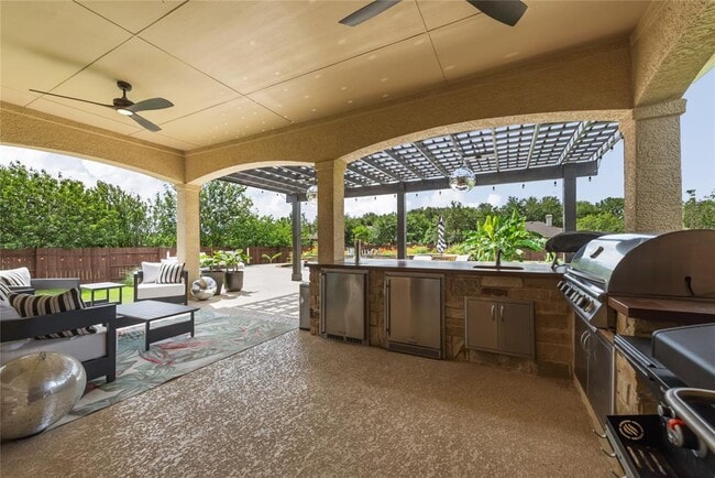 Building Photo - 12305 Lostwood Cir