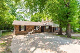 Building Photo - 4326 Worsham Ave. - Charming 3 bed/2 full ...