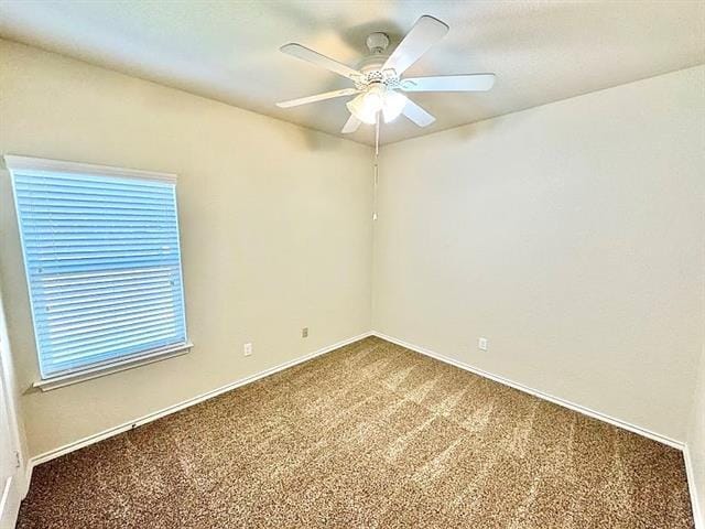 Building Photo - 3020 Tamarack Ln
