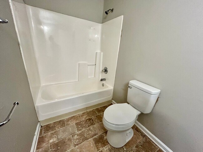 Building Photo - 2084 Cornerstone Dr