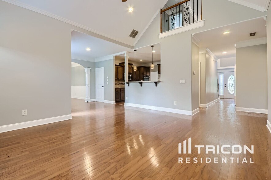 Building Photo - 151 Shelton Dr