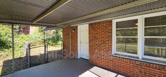 Building Photo - 5573 Cypress Dr