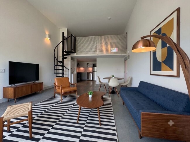 Interior Photo - Eitol Towers