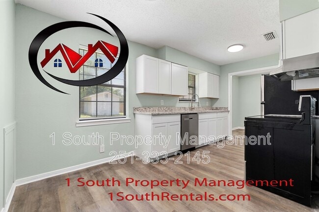 Building Photo - 6925 Colonial Terrace
