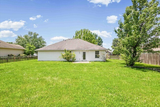 Building Photo - 3708 Panther Dr