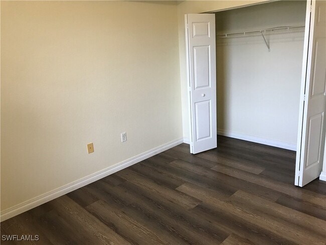 Building Photo - 7985 Preserve Cir