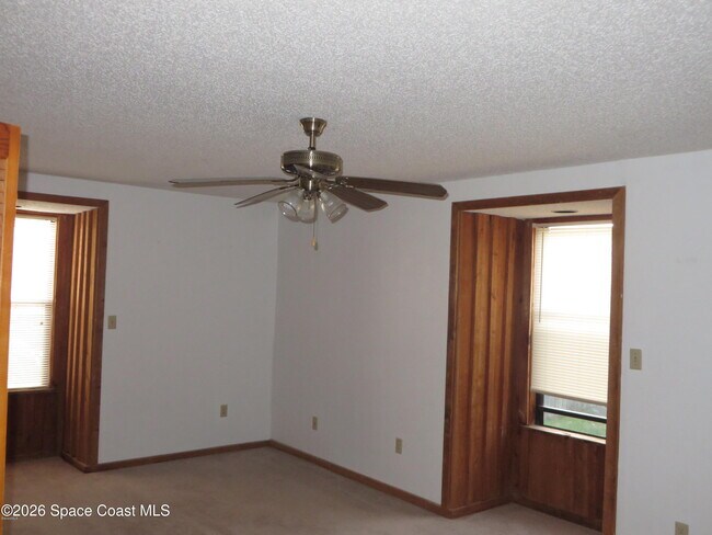 Building Photo - 1145 Horizon Ct