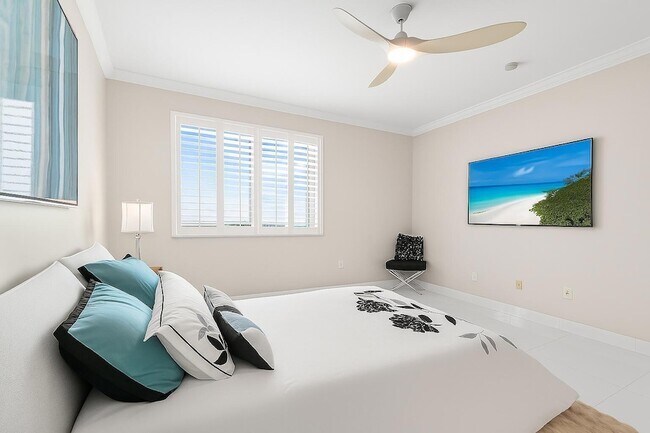 Building Photo - 3610 Gardens Pkwy