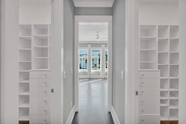 Building Photo - 69 Cypress Walk