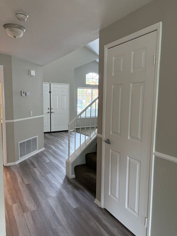 Building Photo - 30311 Silver Ridge Ct