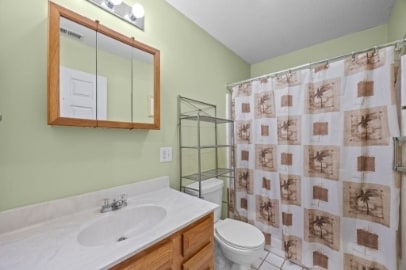 Building Photo - 73 Waters Rd