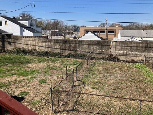 Building Photo - 6207 Tyndall Dr