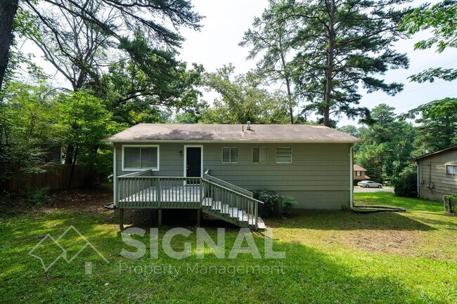Building Photo - 5114 Beacon Dr