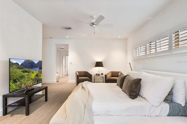 Building Photo - 311 E Morse Blvd