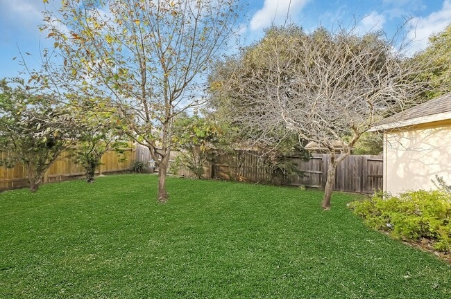 Building Photo - 12006 Audrey Ct