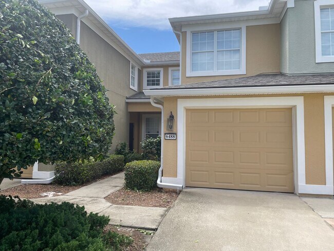 Primary Photo - Beautiful Home in Twin Leaf! Available Now!!
