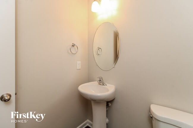 Building Photo - 654 Affirmed Dr