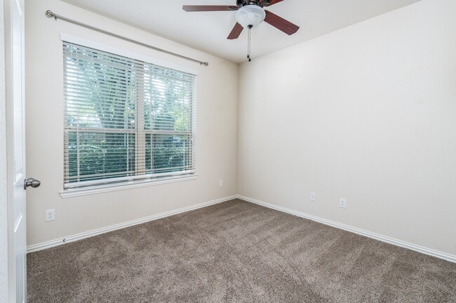 Building Photo - 17823 Dappled Walk Way