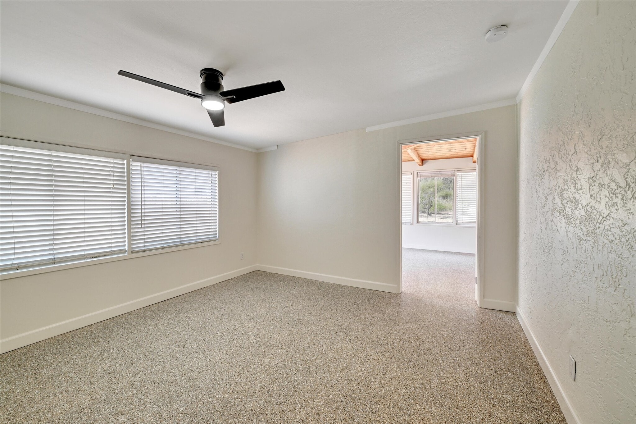 Building Photo - 1738 Hanford Dr