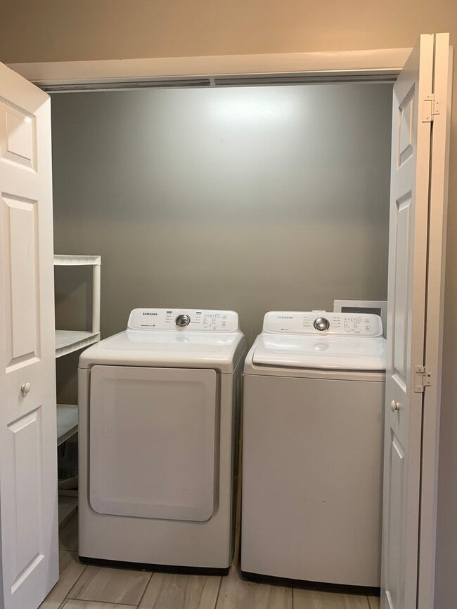 Building Photo - Amazing Renovated Rent Ready Ranch Near I-40, US 70 Hwy, Available Now!